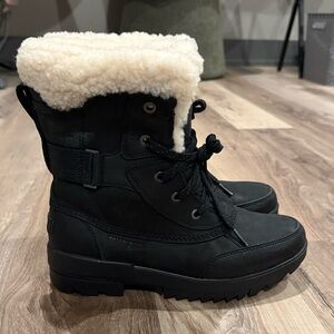 Sorel Tivoli IV Parc Black Boots with Cream Lining